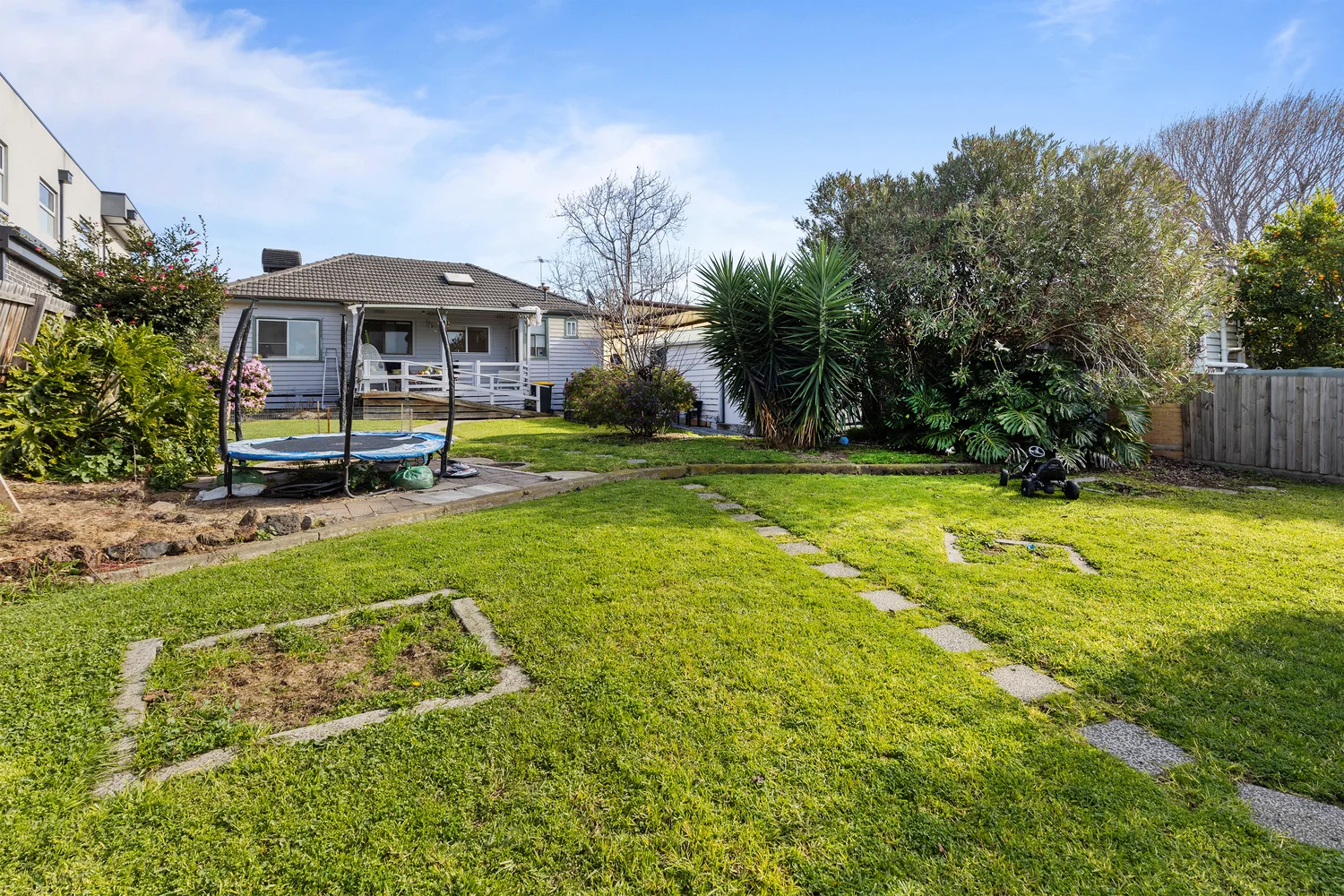 Additional image 10 of 16 Dagonet St, Strathmore VIC 3041