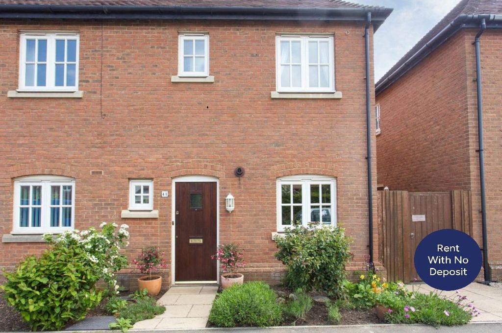 3 bed terraced house to rentSandwich Road, Ash, Canterbury, Kent CT3