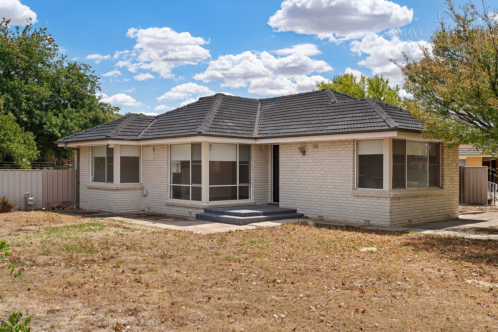 18 Martin Street, Tolland NSW 2650