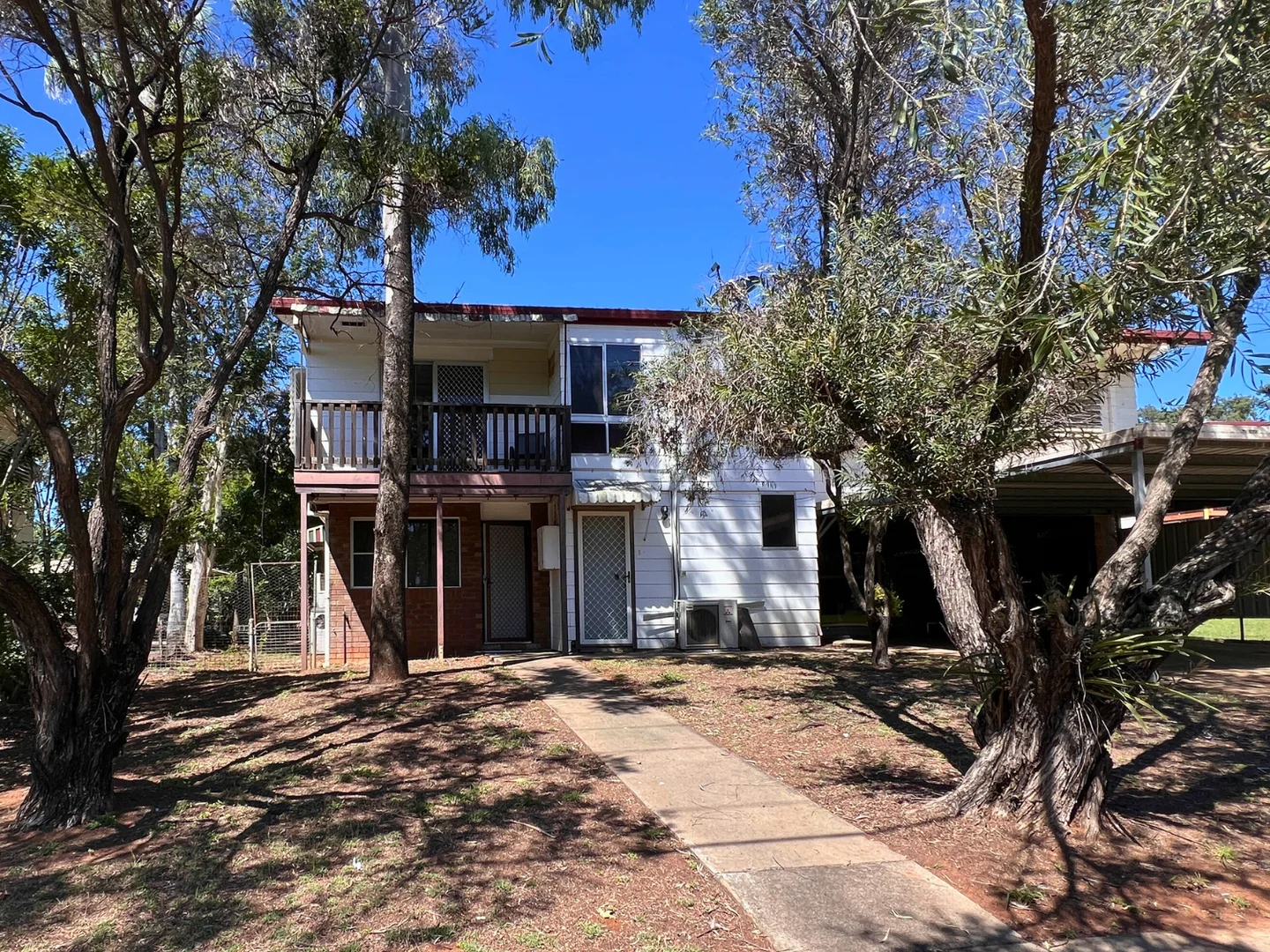 Additional image 2 of 180 Mills Avenue, Moranbah QLD 4744
