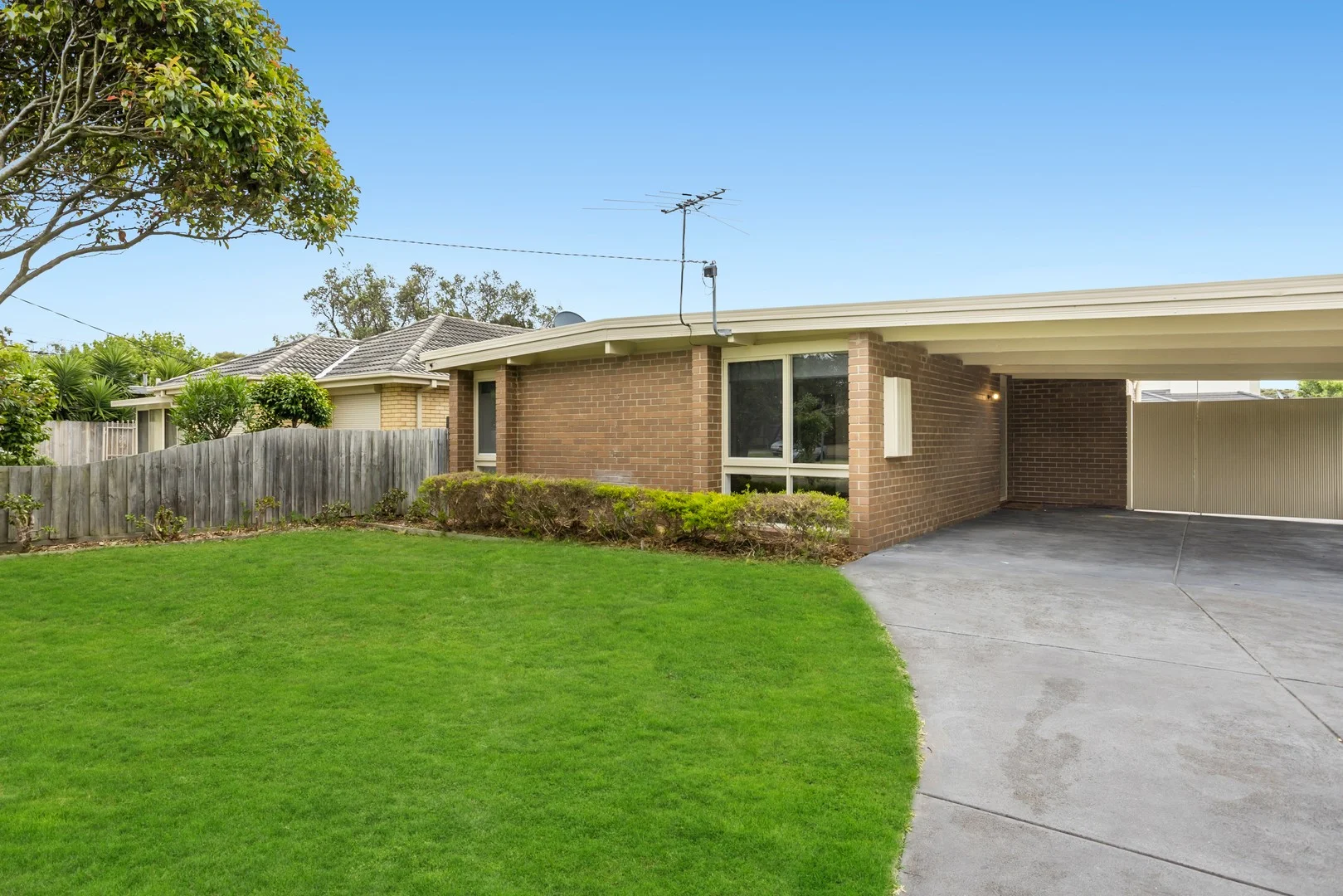 110 Rosebud Parade, Rosebud VIC 3939