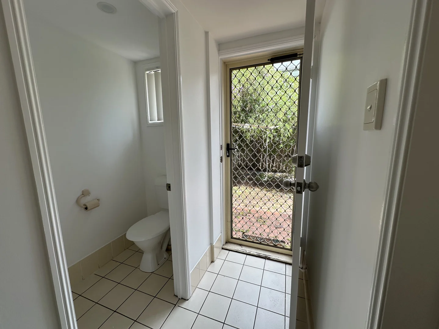 Additional image 8 of 2/24 Hill Crescent, Carina Heights QLD 4152