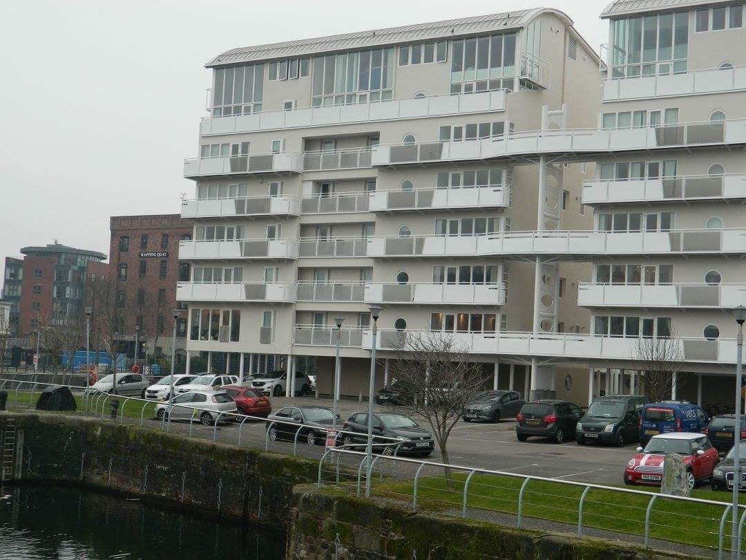 2 Bed Flat, Royal Quay, L3, N1 7GU