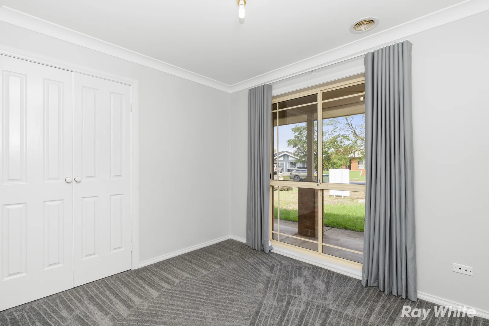 Additional image 7 of 23 Kaldari Crescent, Glenfield Park NSW 2650