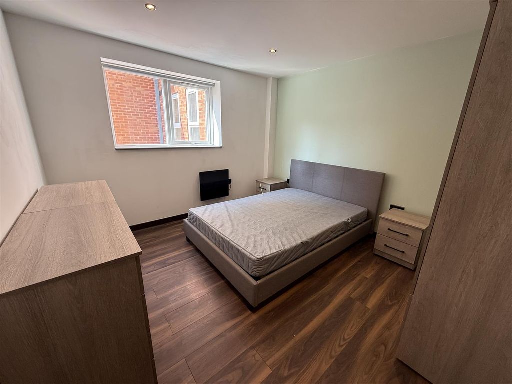Additional image 11 of 2 bed flat to rentCooper House, Silvester Street, Hull HU1
