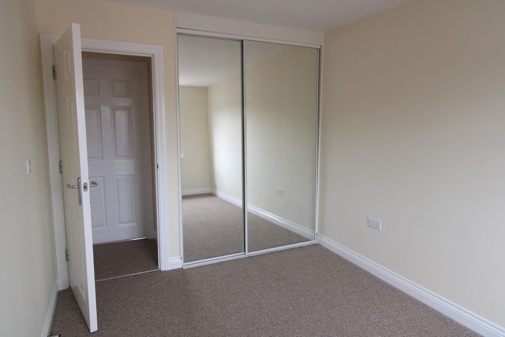 Additional image 8 of 3 bed property to rentChillingham Drove, Bridgwater TA6