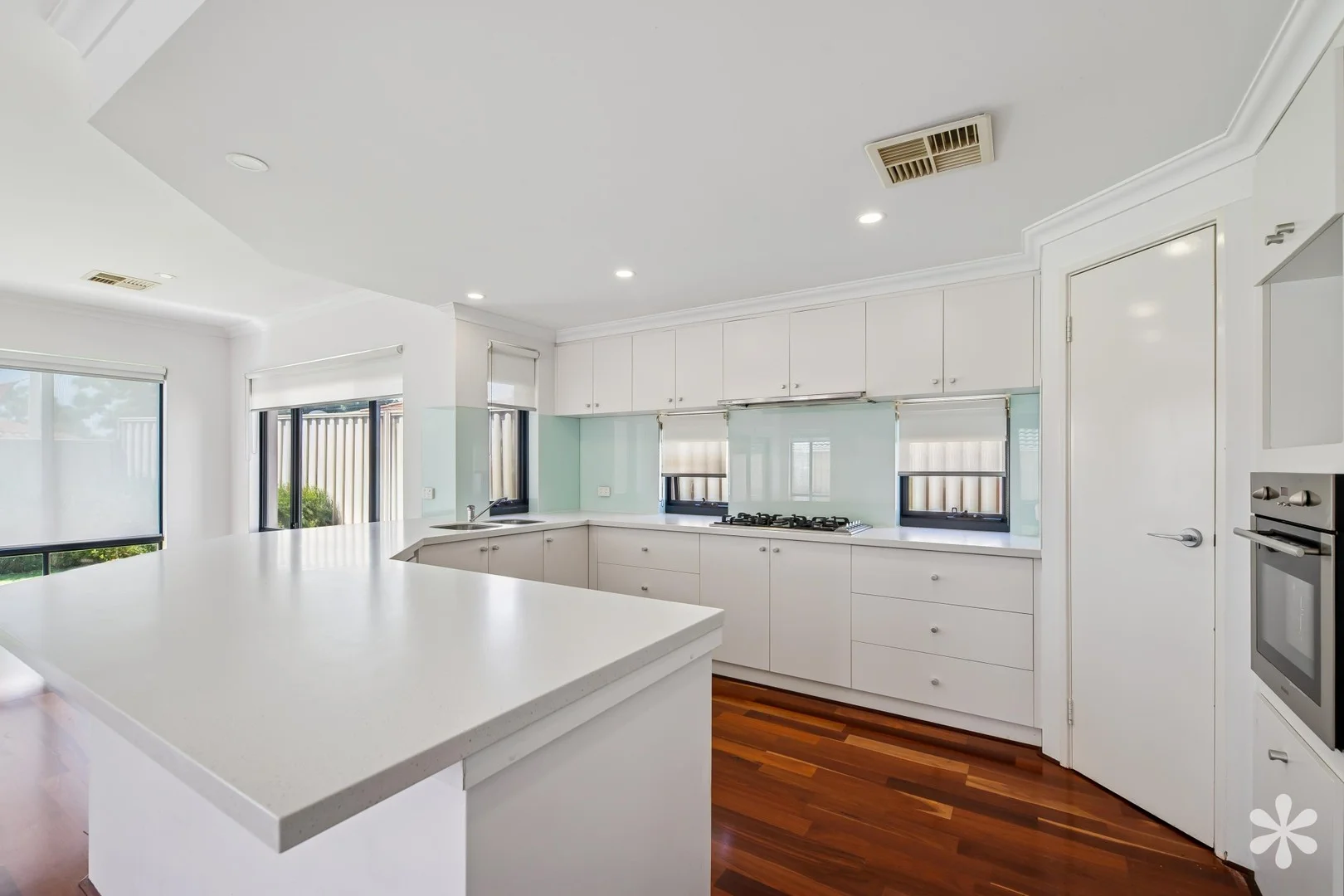 2/48 Cloister Avenue, Manning WA 6152