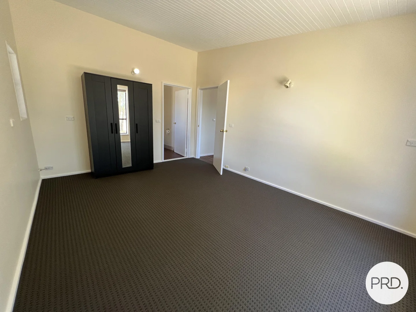 Additional image 7 of The Cottage 340 Plains Road, Hoskinstown NSW 2621