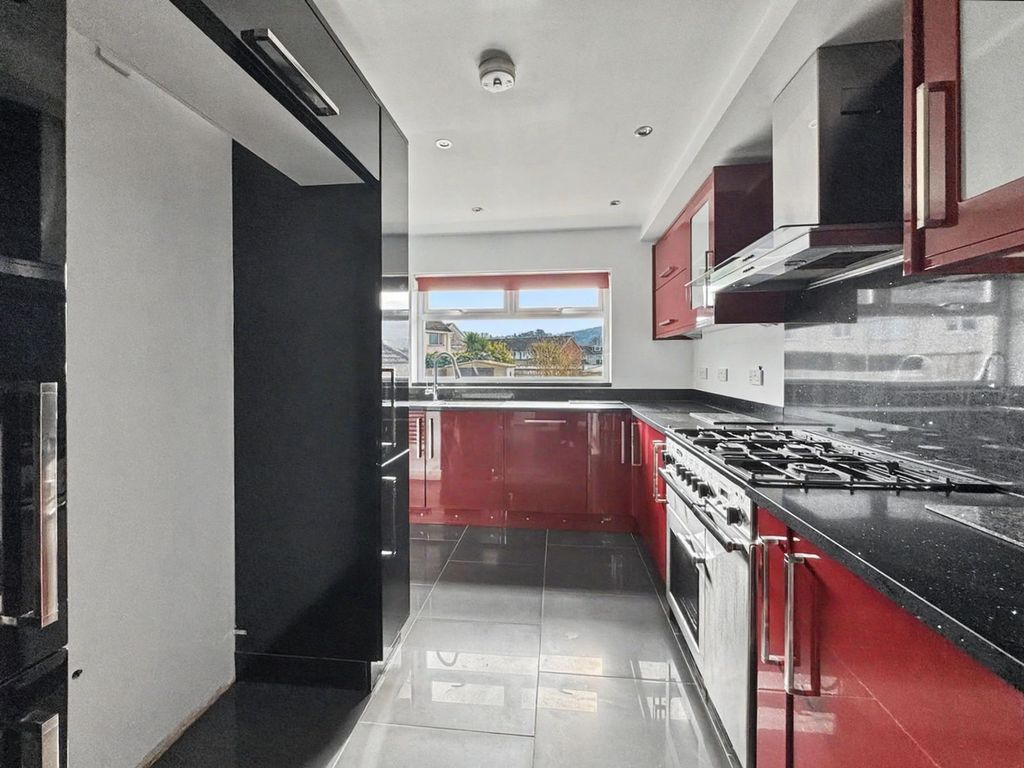 Additional image 7 of 4 bed semi-detached house to rentBrynau Road, Caerphilly CF83