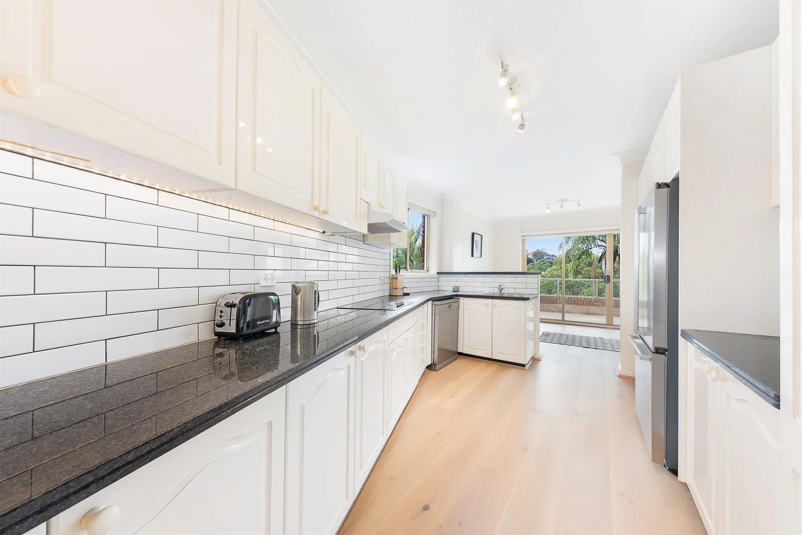 Additional image 3 of 3/8-12 Park Avenue, Mosman NSW 2088