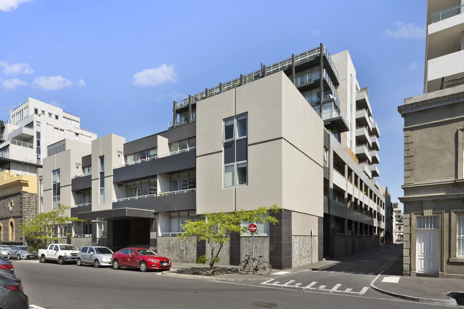 311G/86 Bay Street, Port Melbourne VIC 3207