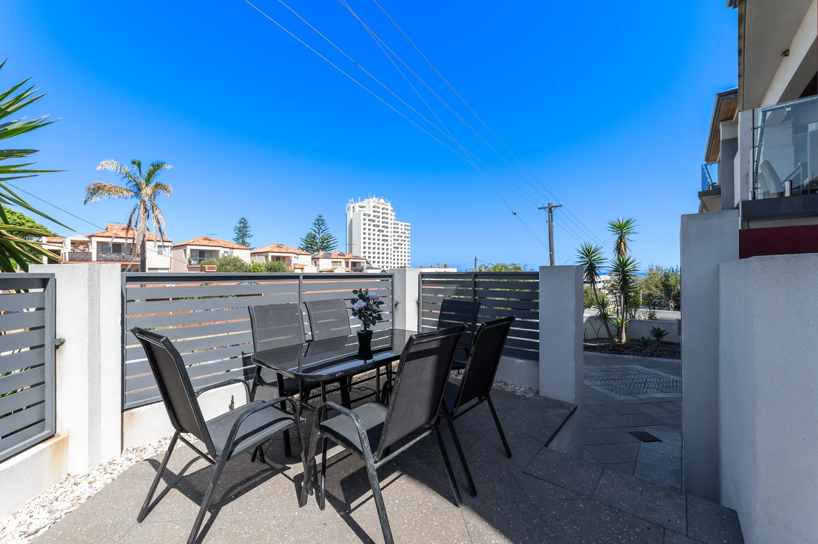 Additional image 33 of 20 Manning, Scarborough WA 6019