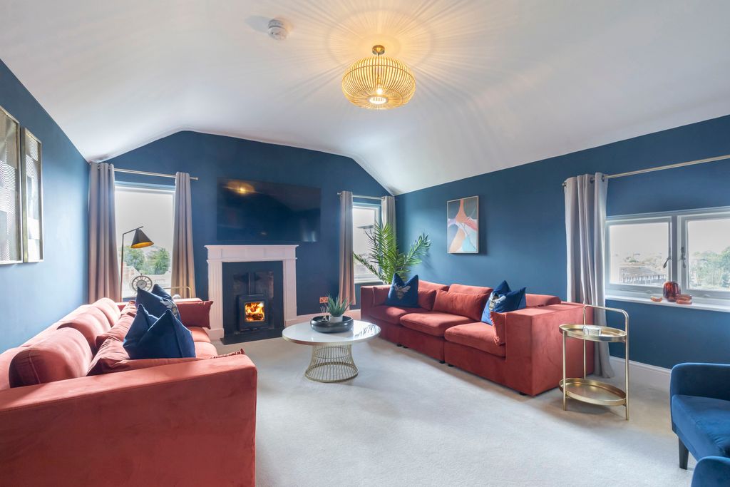 Additional image 3 of 4 bed flat to rentHatherley Road, Cheltenham GL51
