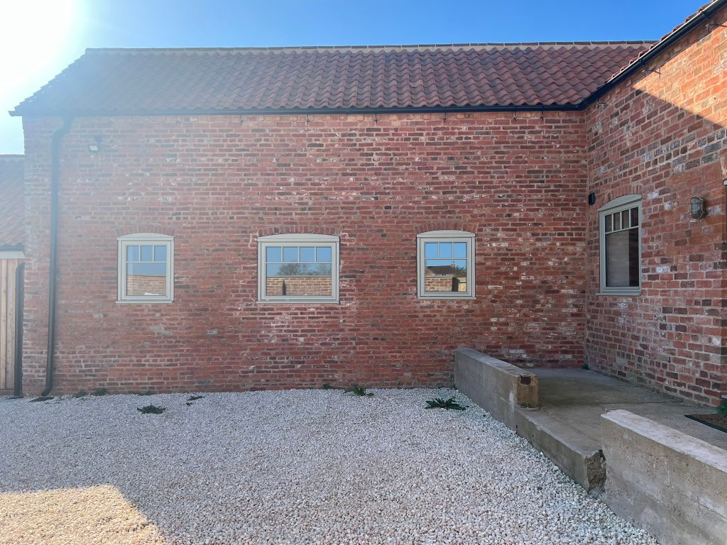 4 bed barn conversion to rentMill Lane, Middle Rasen, Market Rasen. LN8 photo 2