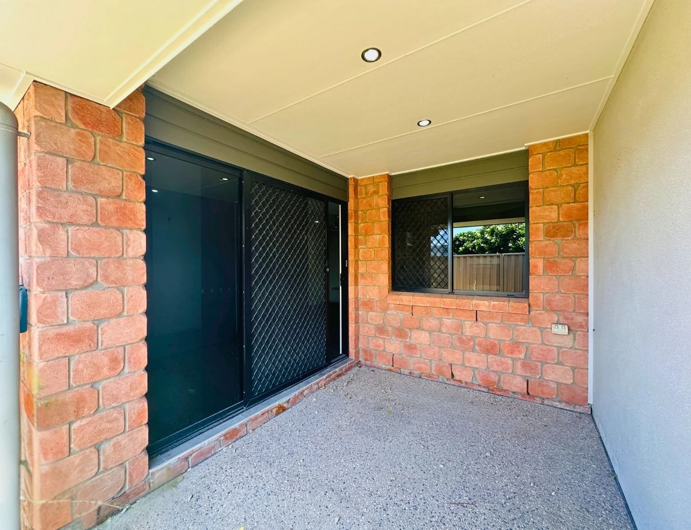 Additional image 16 of 6/8-10 Lambert Drive, Moranbah QLD 4744