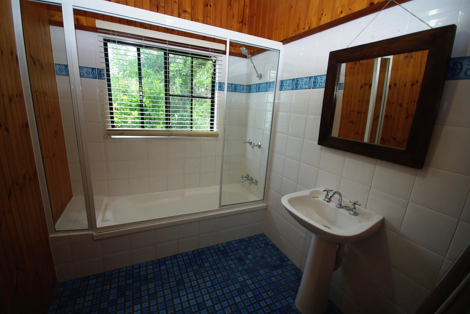Additional image 4 of 70 Thirteenth Avenue, Railway Estate QLD 4810