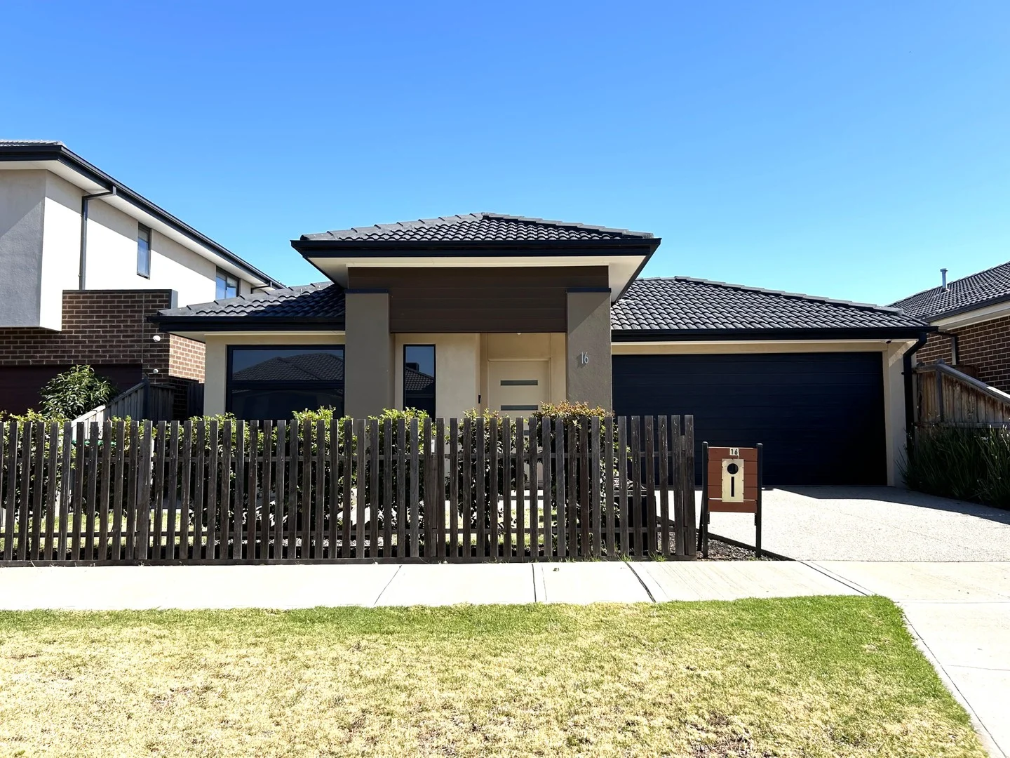 16 Popular Street, Rockbank VIC 3335