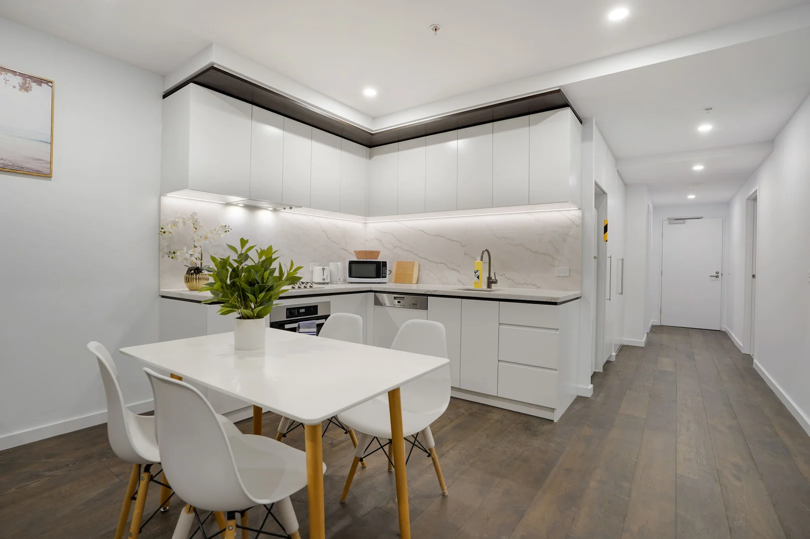 Additional image 5 of 1605/828 Whitehorse Road, Box Hill VIC 3128