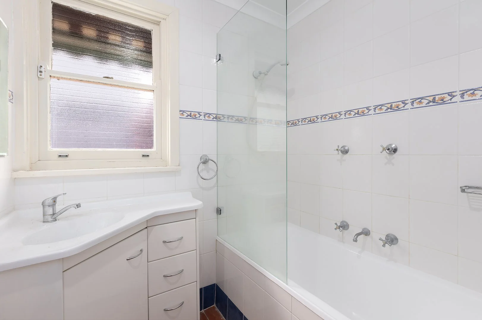Additional image 5 of 4 Carnegie Cres, Narrabundah ACT 2604