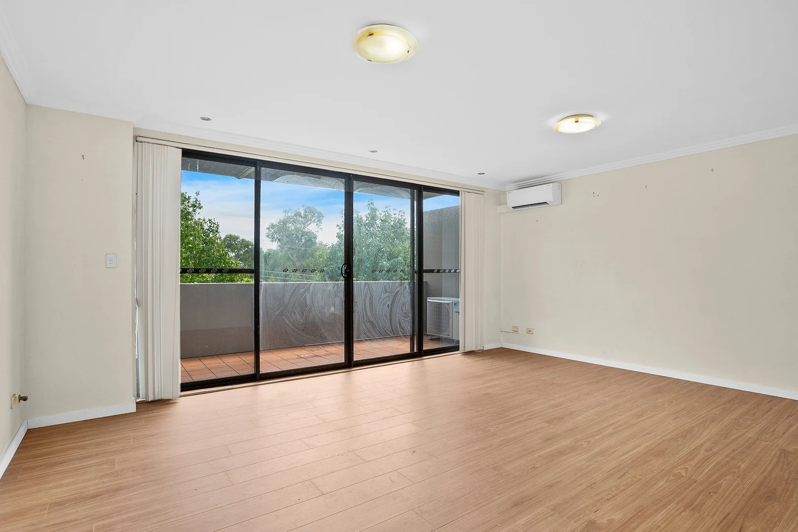 17/8-12 Wandella Road, Miranda NSW 2228