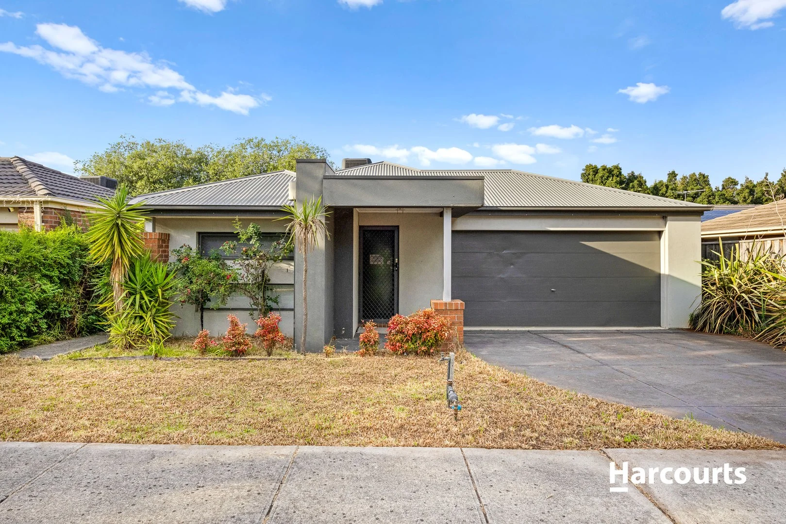 4 Kimberley Grove, Pakenham VIC 3810
