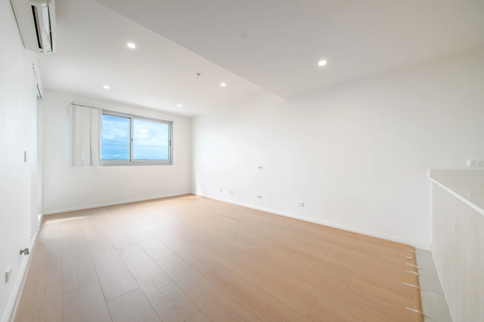Additional image 3 of 1604/5 Second Avenue, Blacktown NSW 2148