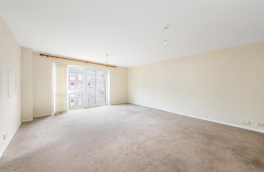Additional image 6 of 2 bed flat to rentCheney Lane, Headington, Oxford OX3