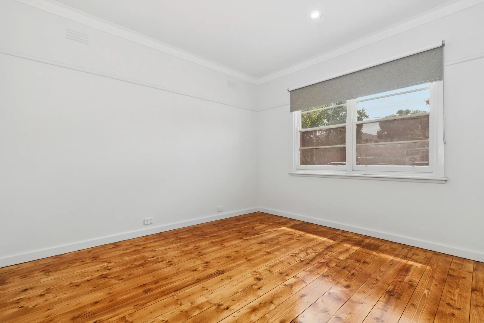 Additional image 3 of 8 Mereweather Avenue, Frankston VIC 3199