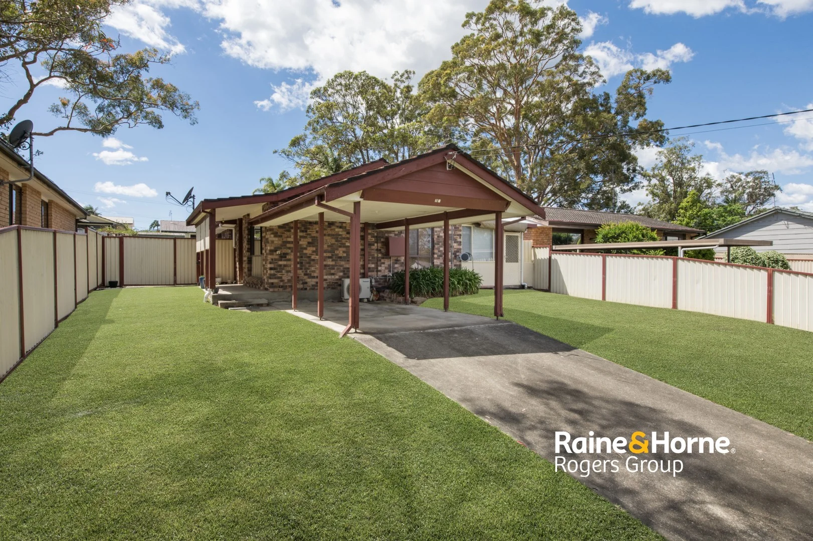 17 McKellar Boulevard, Blue Haven NSW 2262