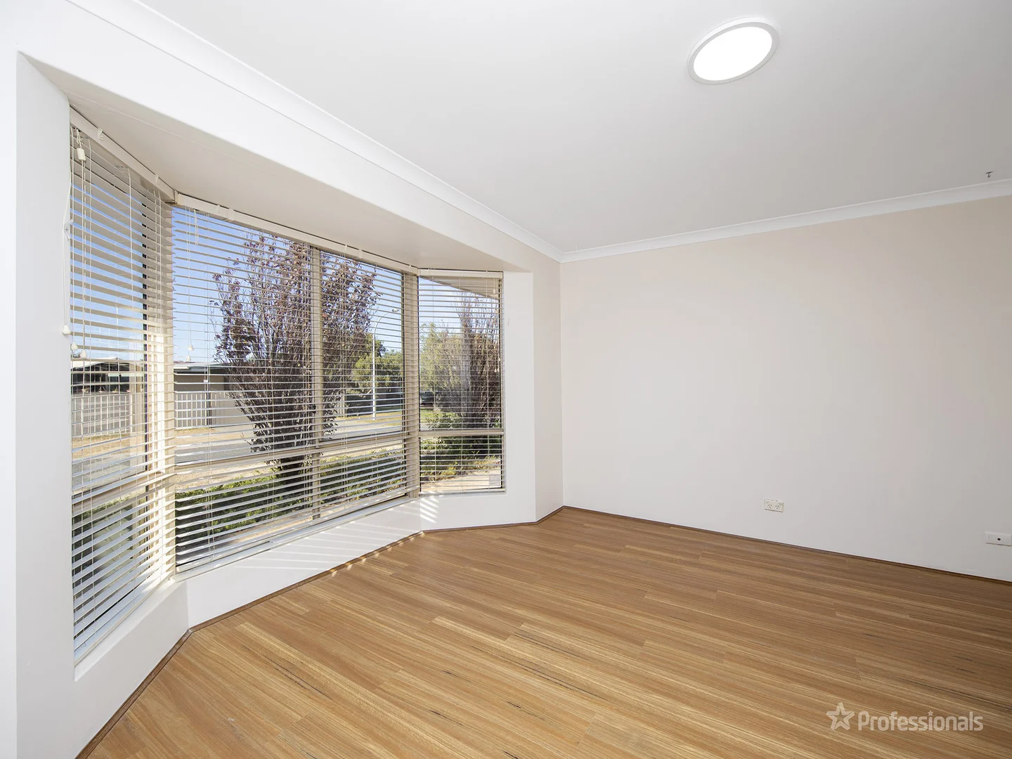 Additional image 9 of 2 Avola Cove, Merriwa WA 6030