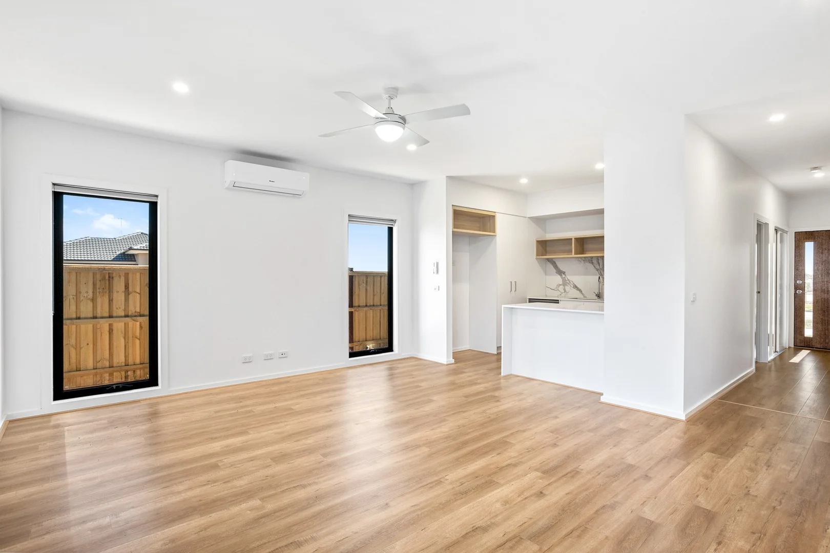 1313 Plumpton Rd, Fraser Rise VIC 3336