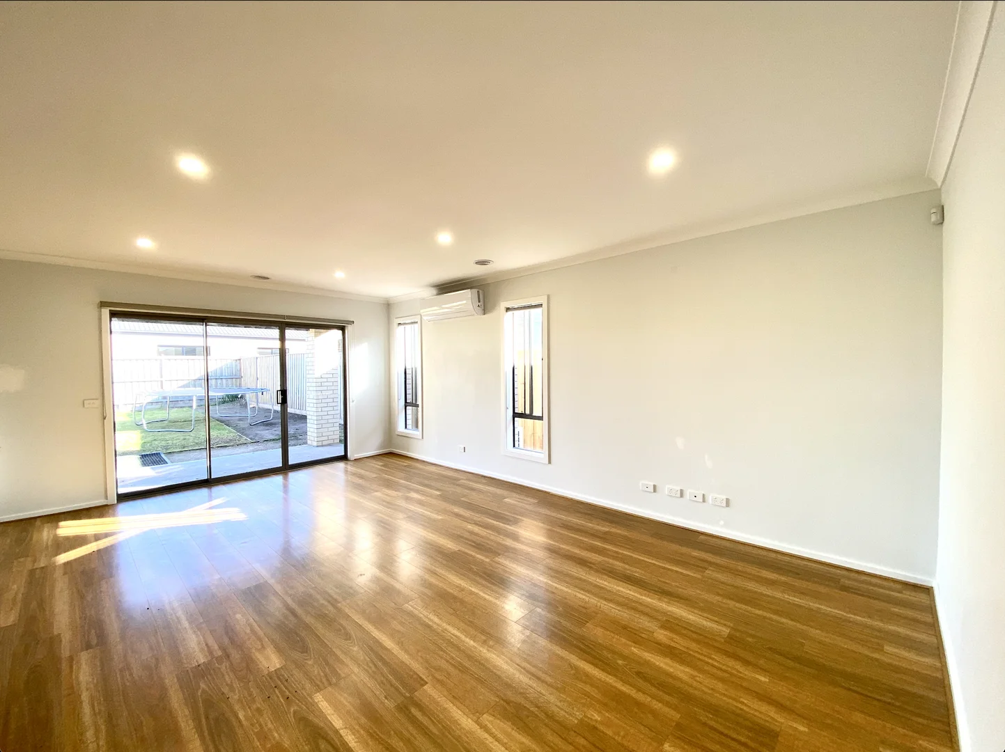 Additional image 2 of 4B2B Fresco Way, Tarneit VIC 3029