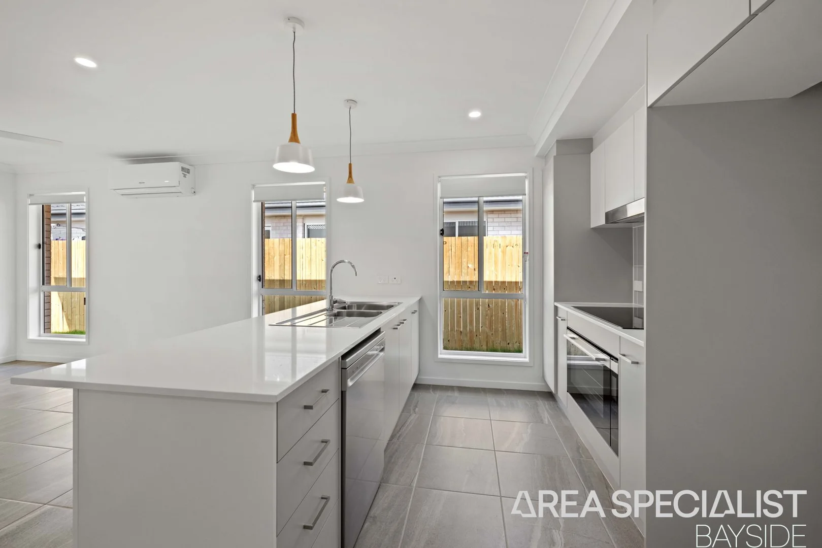 Additional image 2 of 35 Livistona street, Redland Bay QLD 4165