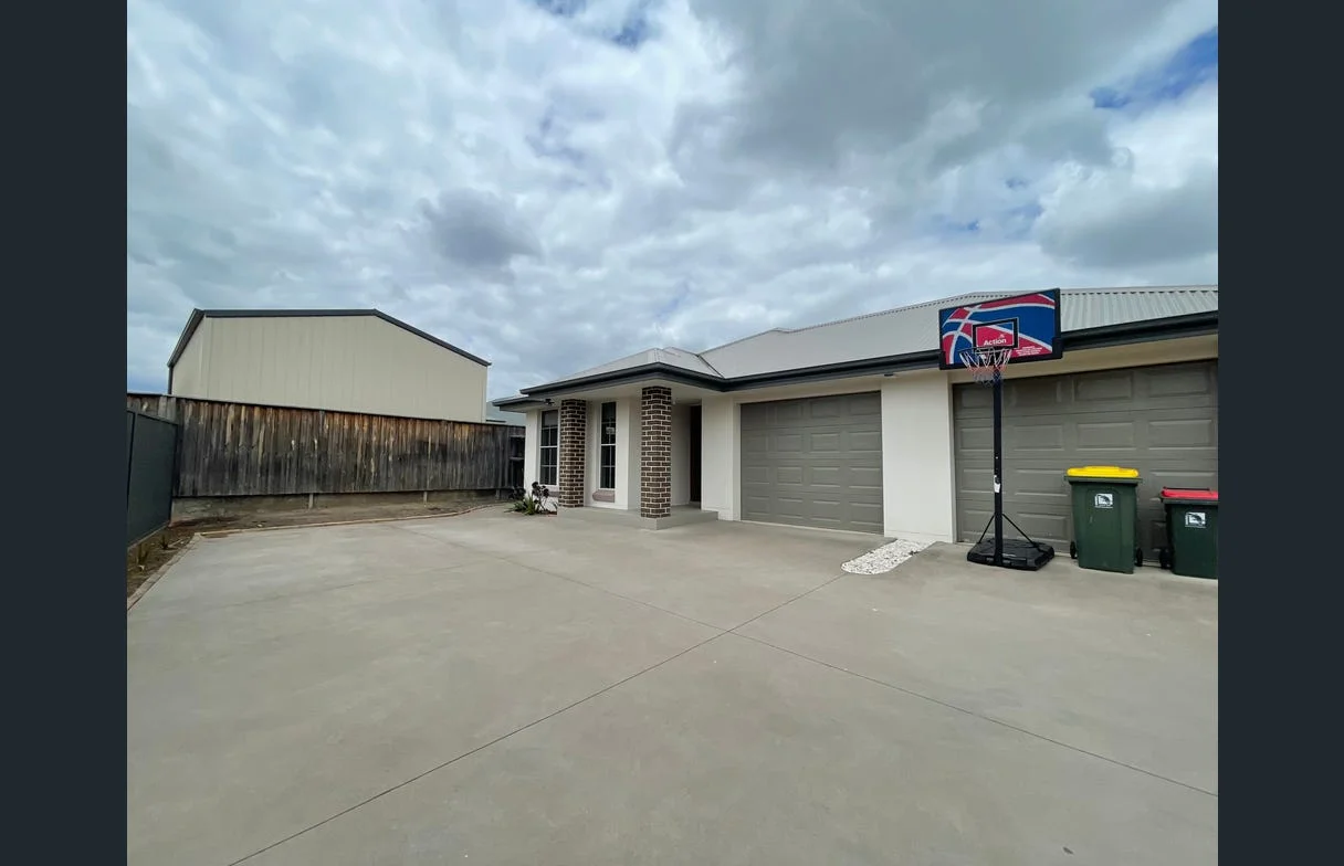 13A Crank Place, Elderslie NSW 2570 photo 2