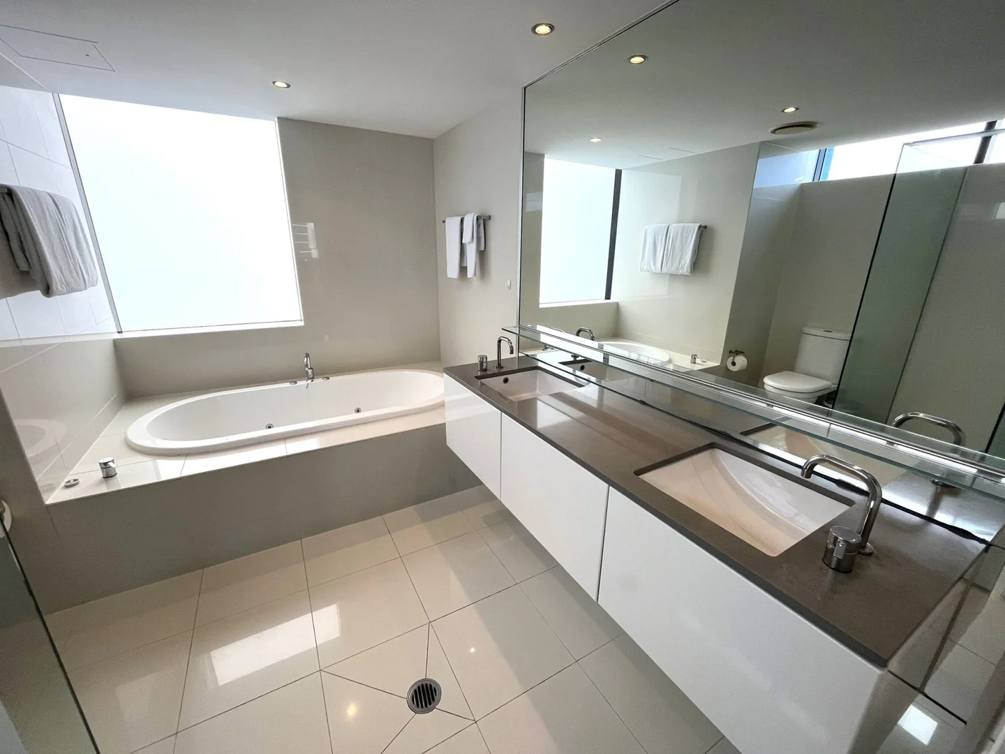 Additional image 10 of 1185/9 Ferny Av, Surfers Paradise QLD 4217