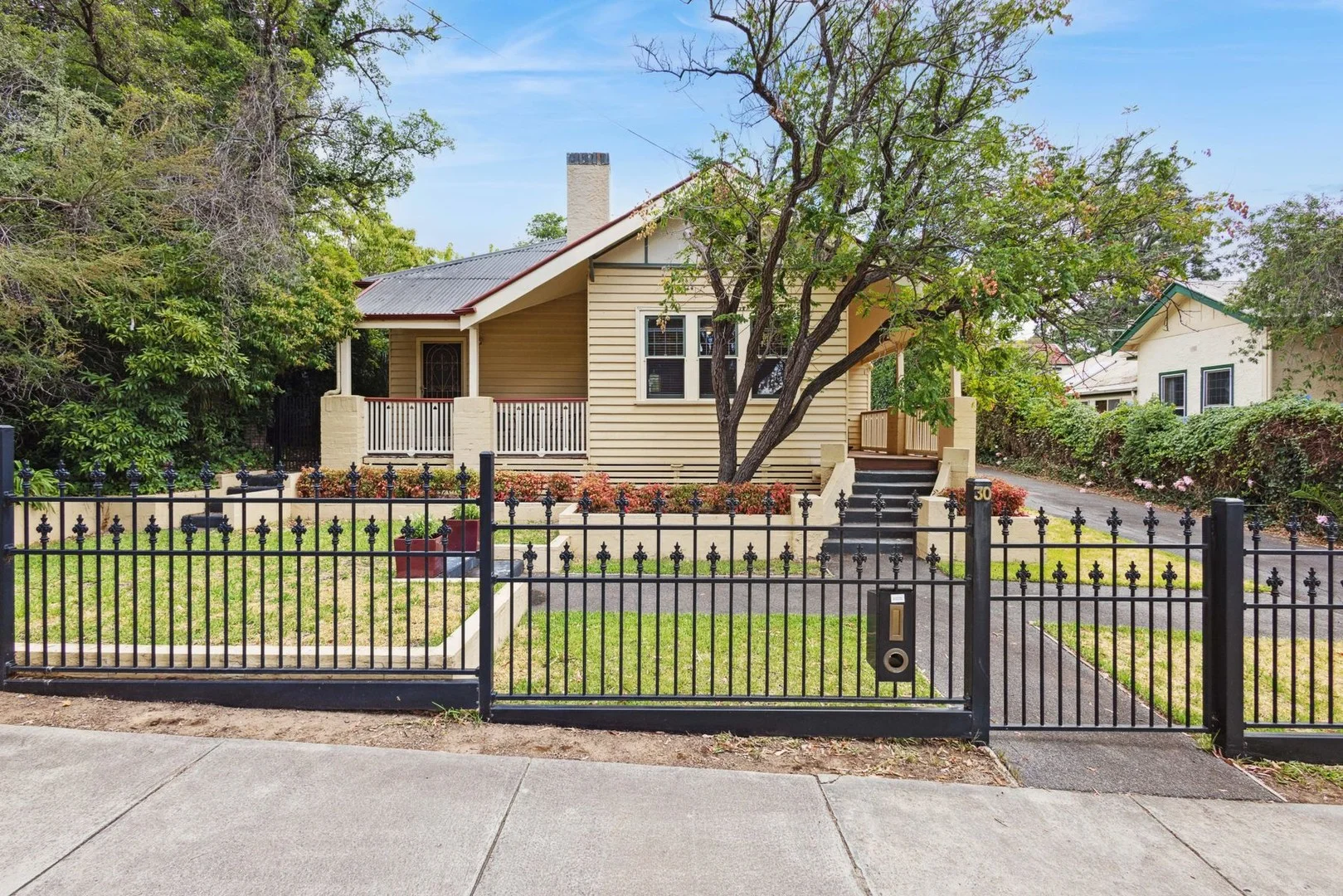 30 Echuca Street, Quarry Hill VIC 3550
