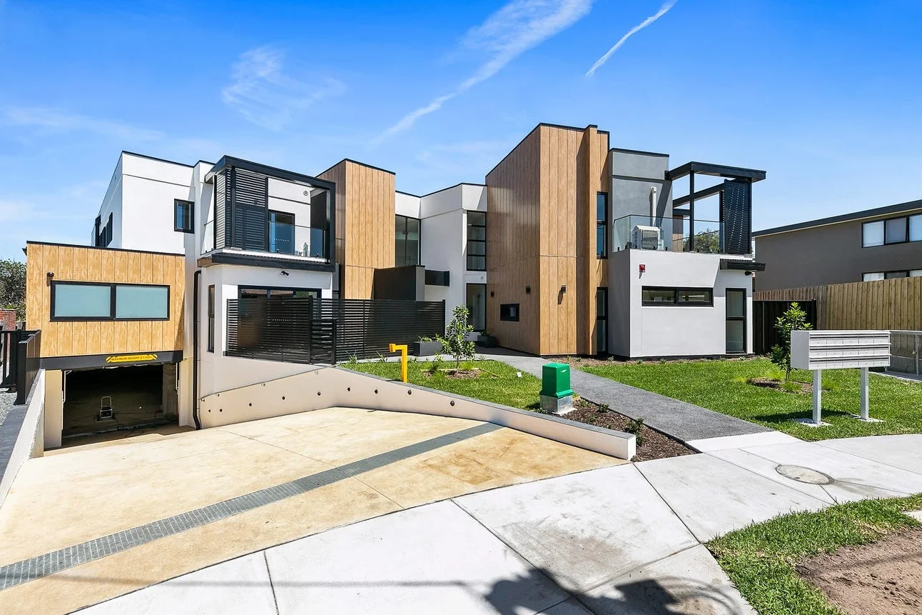 15/2 Howard Court, Clayton VIC 3168