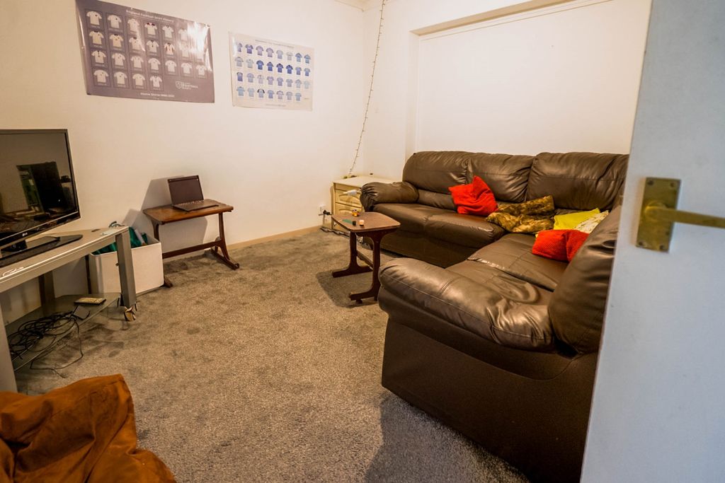 Additional image 4 of 6 bed detached house to rentLeng Crescent, Norwich, Norfolk NR4