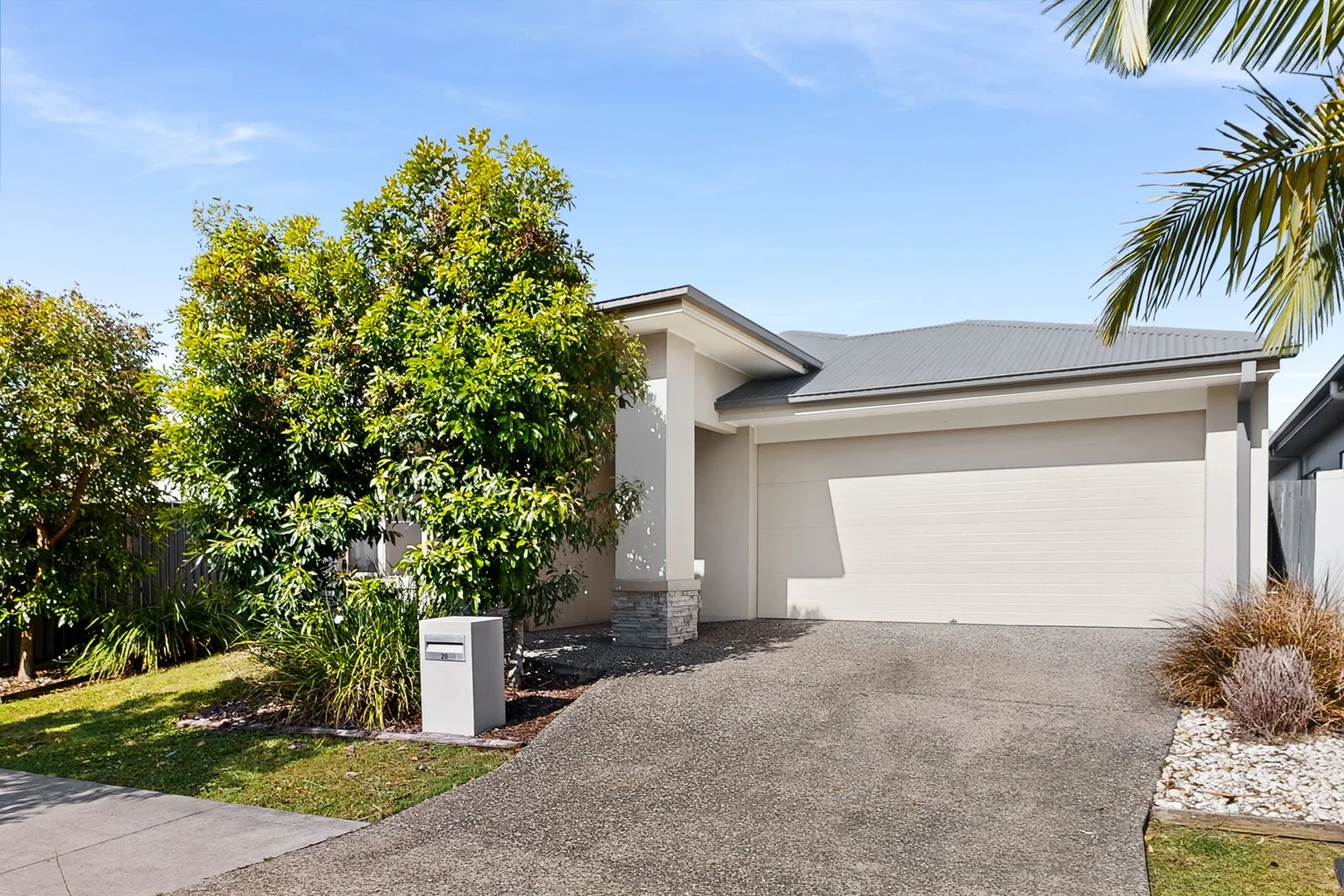 20 Velvet Way, Palmview QLD 4553