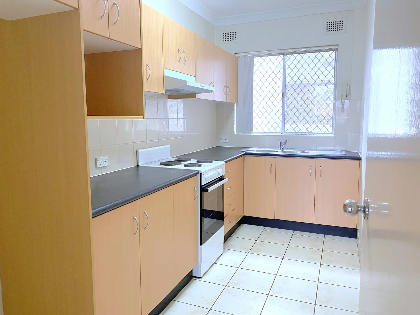 Additional image 3 of 2/110 Leylands Parade, Belmore NSW 2192