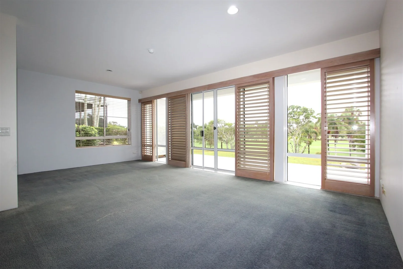 Additional image 3 of 4987 Saint Andrews Terrace, Hope Island QLD 4212
