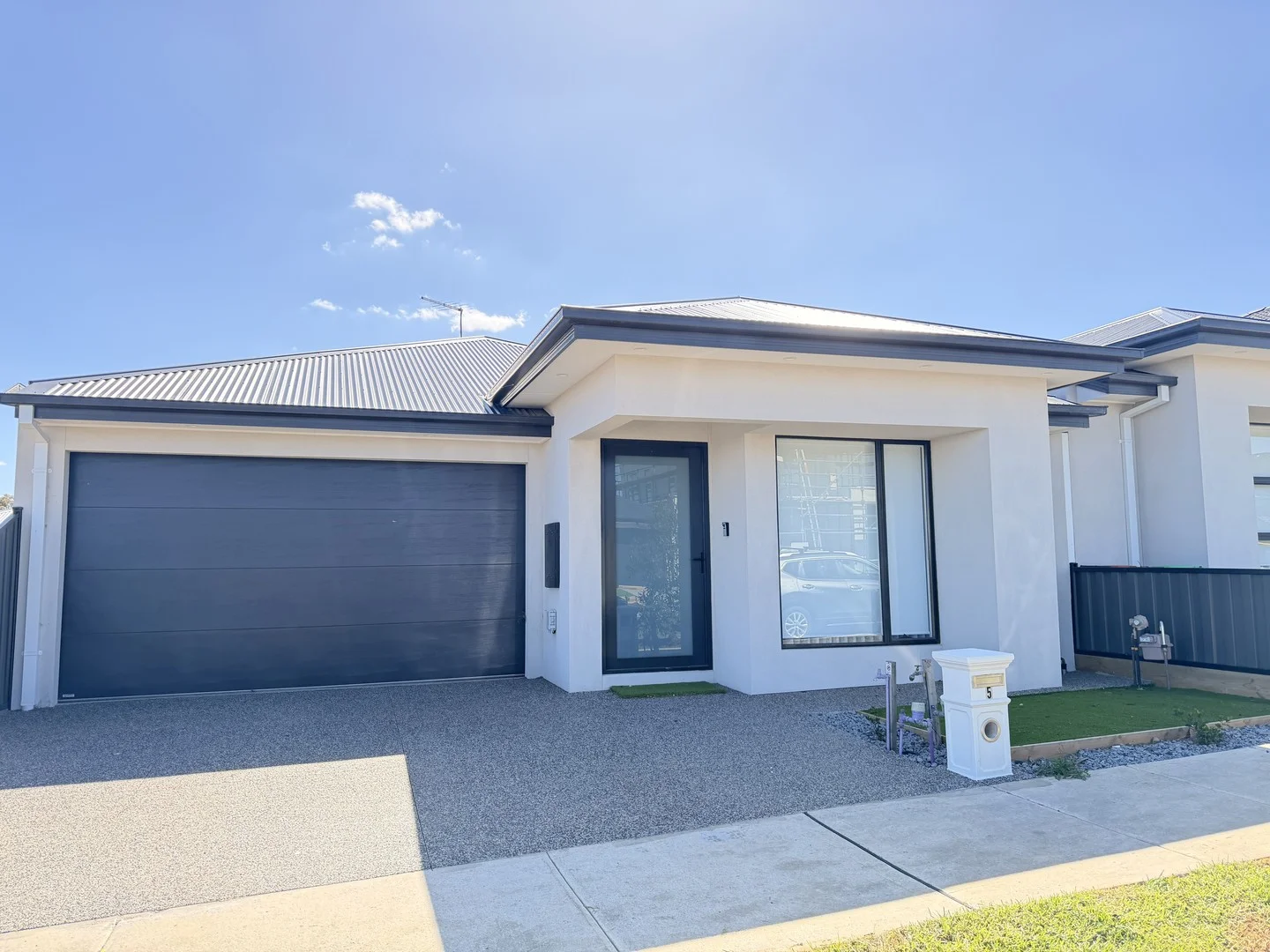 5 Persimmon Road, Craigieburn VIC 3064