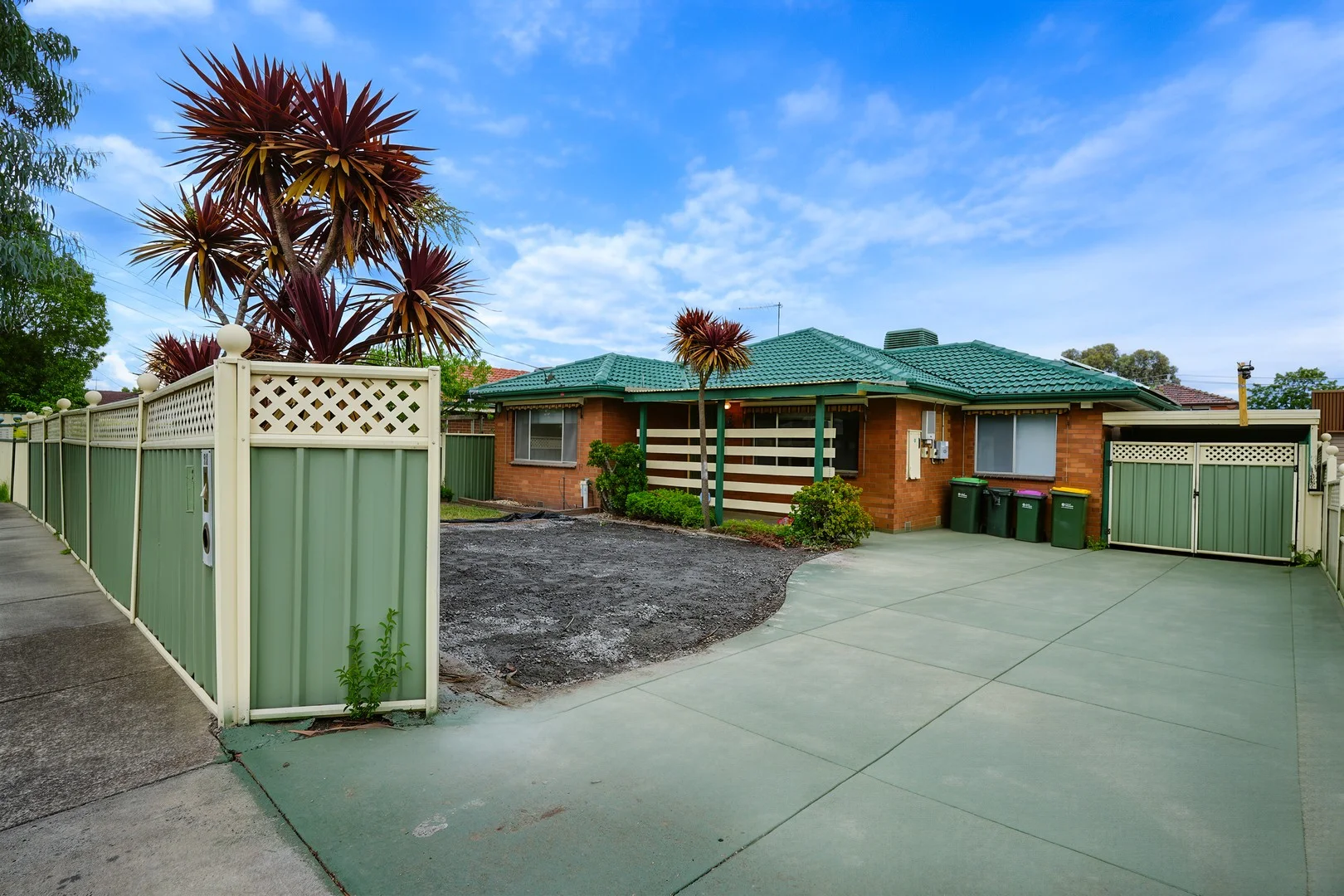 21 Menzies Parade, Lalor VIC 3075