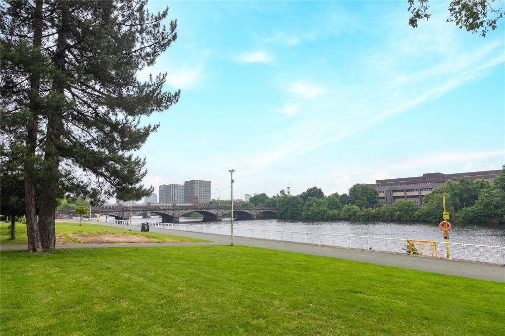 Additional image 39 of 3 bed penthouse to rentDunlop Street, City Centre G1