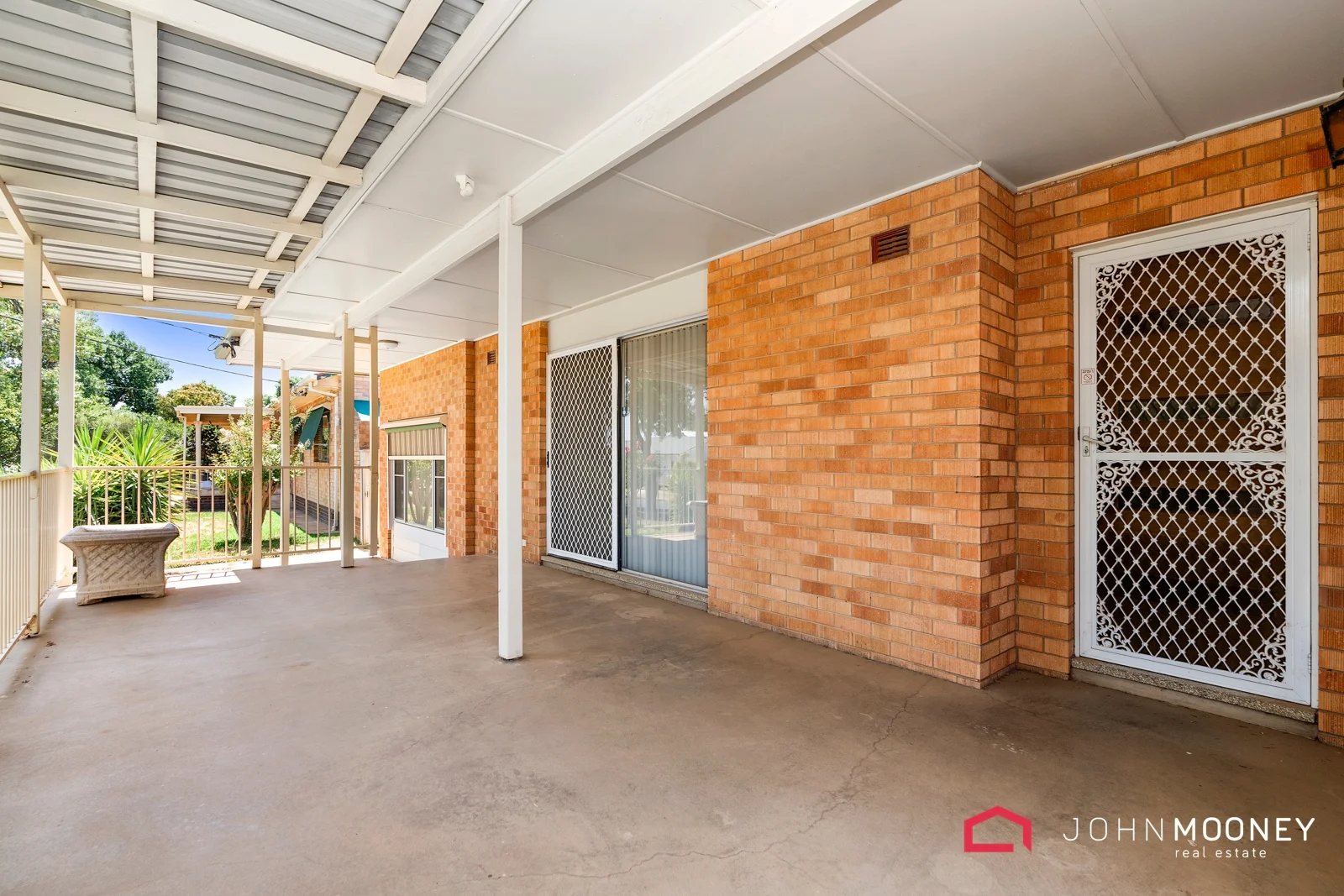 Additional image 3 of 27 Nilma Avenue, Mount Austin NSW 2650