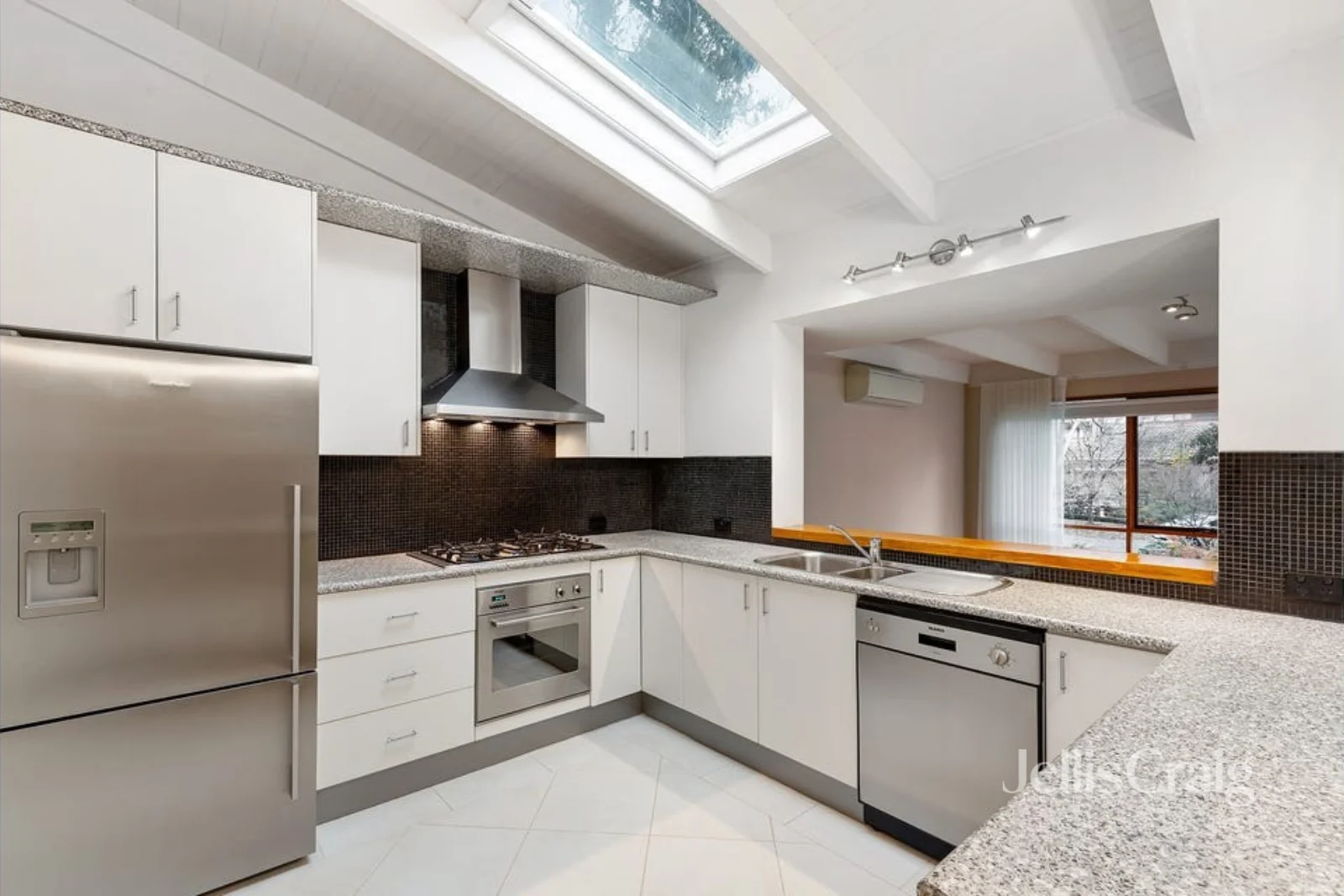 Additional image 5 of 6 Hartland Way, Eltham VIC 3095