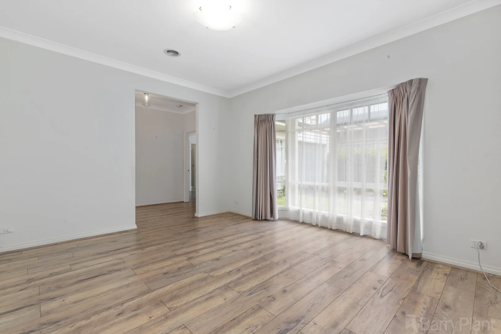 Additional image 4 of 5A Neville Street, Ringwood VIC 3134