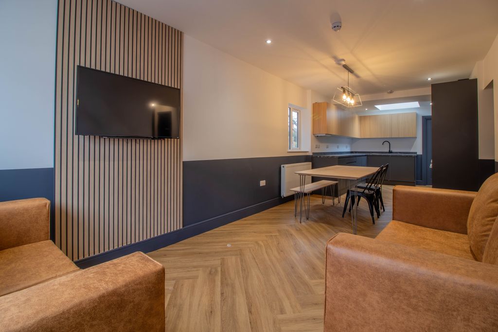 Additional image 2 of 6 bed shared accommodation to rentKing Street, Beeston, Nottingham, Nottinghamshire NG9