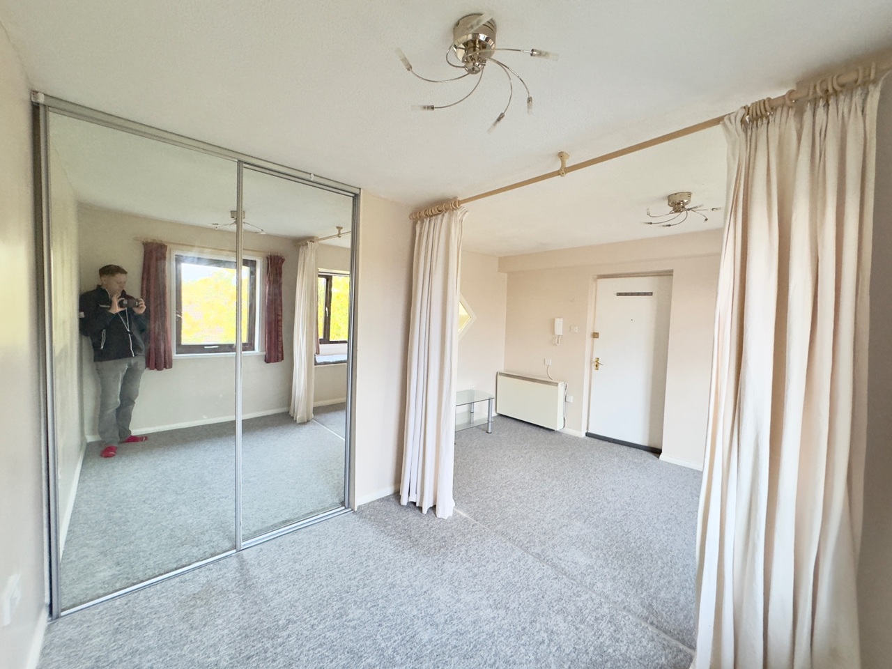 Studio Flat, Draper Court, BS5, N1 7GU photo 5