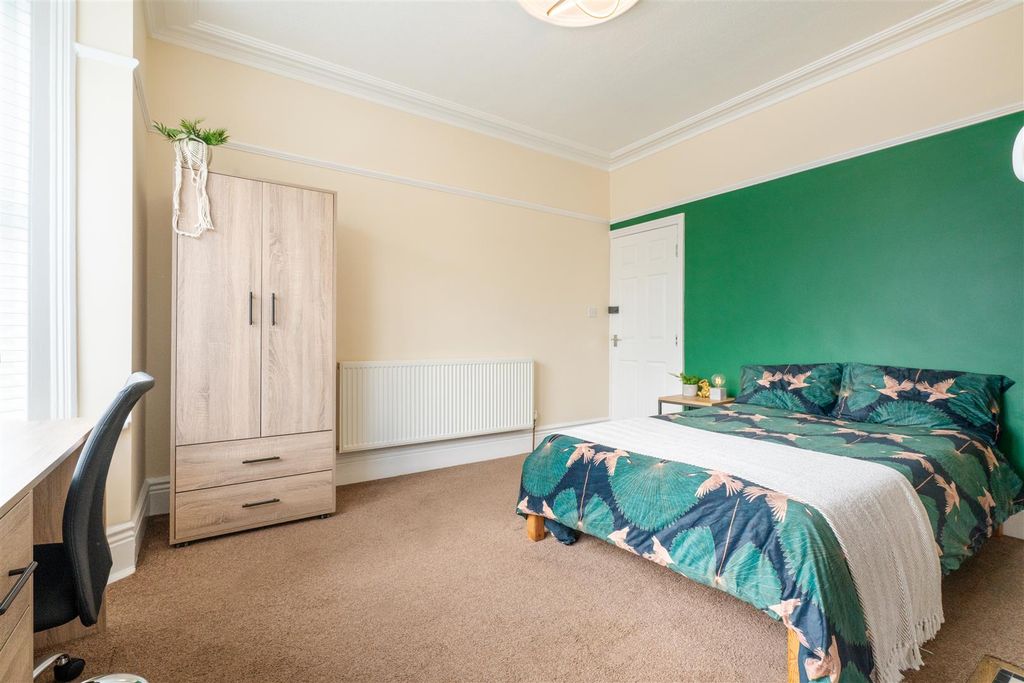 5 bed shared accommodation to rent82 Wayland Road, Sheffield S11 photo 4
